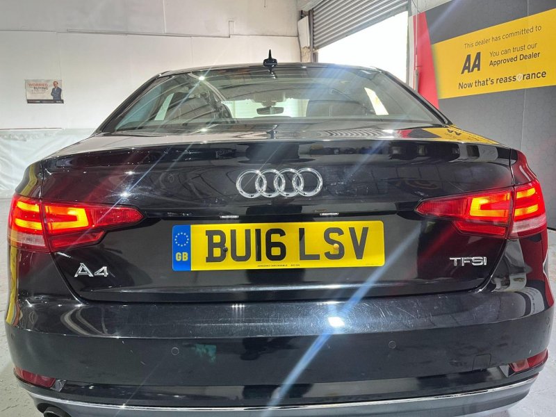 AUDI A4