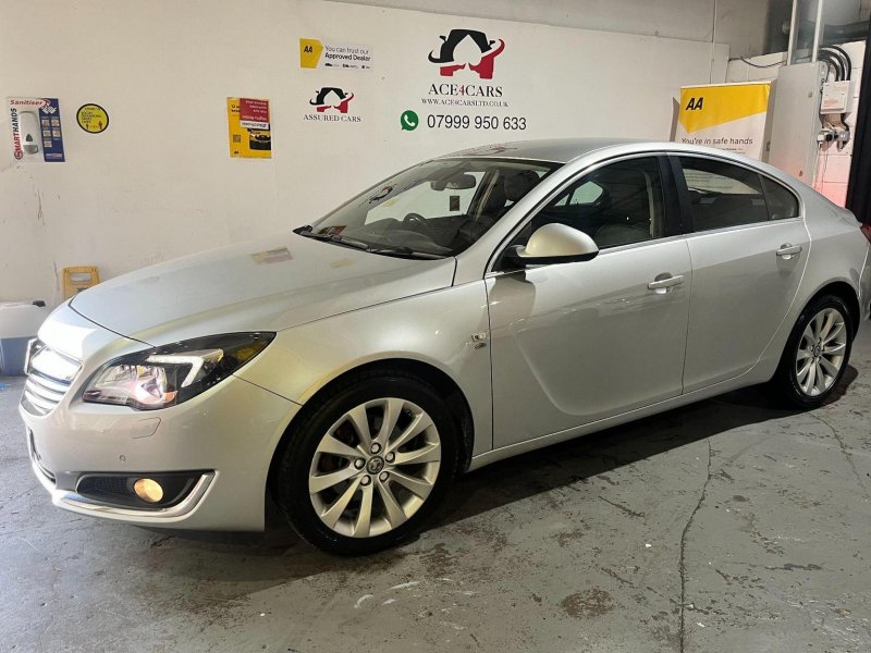 VAUXHALL INSIGNIA