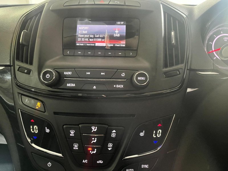 VAUXHALL INSIGNIA